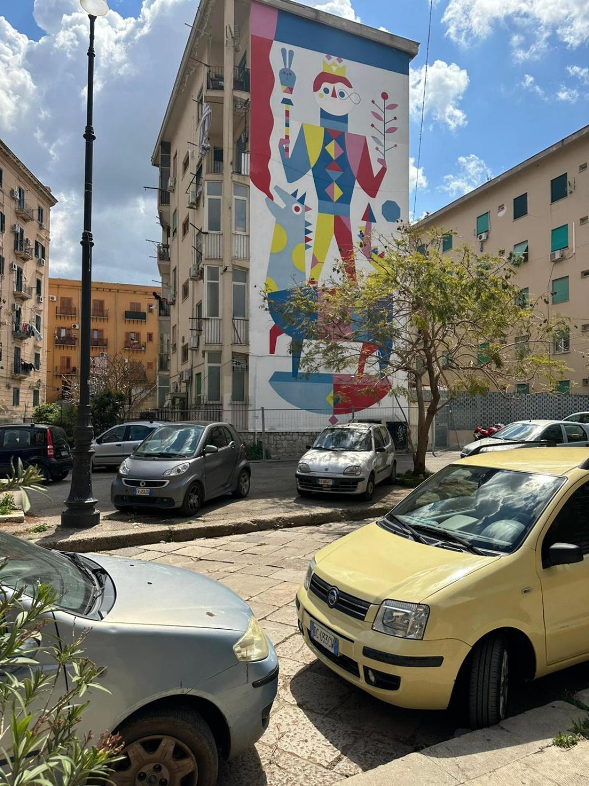 La Kalsa Di Somavi Apartment Palermo Bagian luar foto